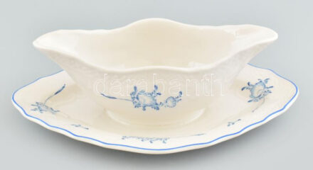 Royal Boch fajansz szószkínáló, hibátlan, h: 26,5 cm