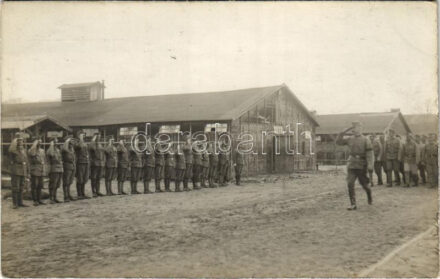 1917 Osztrák-magyar katonák csoportja a táborban / WWI Austro-Hungarian K.u.K. military, group of soldiers in the camp. photo + 'K.u.K. Komb. Baon. d. Ldstm. I. R. 26.' (EK)