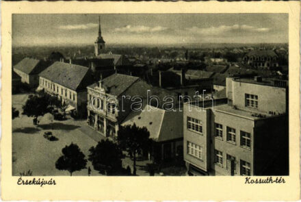 1943 Érsekújvár, Nové Zámky; Kossuth tér, Szentháromság szobor. Jaksics Ferenc kiadása / square, Holy Trinity statue (EK)