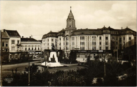 Debrecen, Református püspöki bérpalota, Függetlenségi Kör, Csillag testvérek, Iparosok és kereskedők hitelszövetkezete, Otthon Tejcsarnok, Lefkovits László bútorháza, Bernfeld Sámuel üzlete