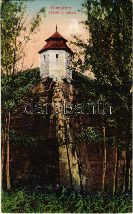 1939 Komárom, Komárno; Kőszűz a várban. Vasúti levelezőlapárusítás 44. sz. 1917. / castle, monument (EK)