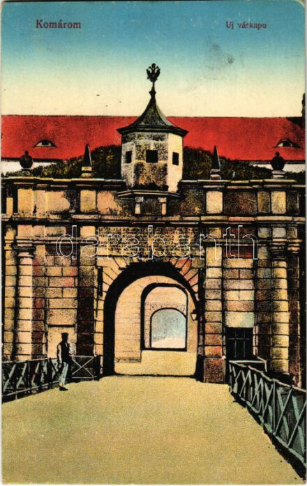 1939 Komárom, Komárno; Új várkapu. Vasúti levelezőlapárusítás 47. sz. 1915. / castle gate (fl)