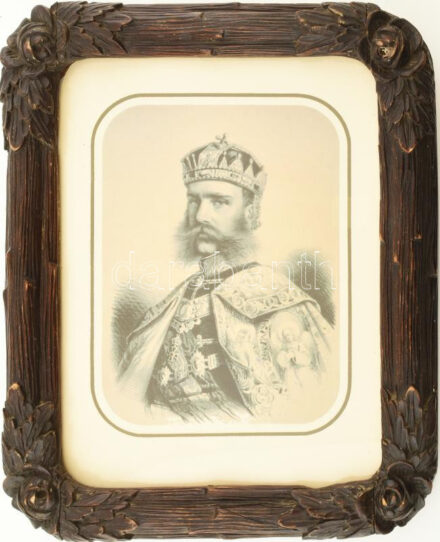 Florális, plasztikus ormanentikával díszített, üvegezett régi fa képkeret, modern I. Ferenc József nyomattal, belső méret: 31x33,5 cm