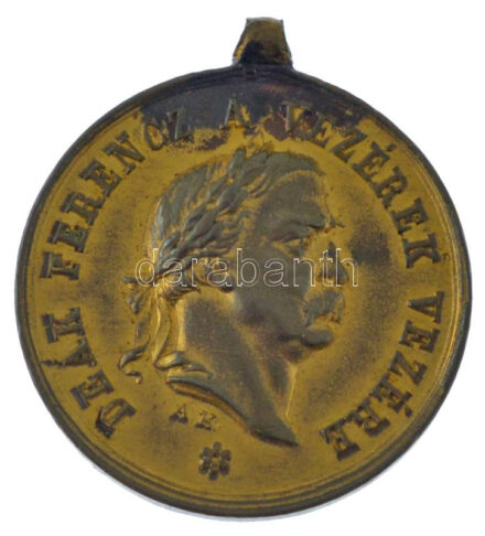1867. 'Deák Ferencz a vezérek vezére / Ha Isten velünk, ki ellenünk' aranyozott bronz emlékmedál füllel. Szign.: A.K. (19mm) T:AU kopott aranyozás