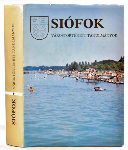 Siófok. Várostörténeti tanulmányok. Szerk.: Kanyar József. Kaposvár, 1989, Somogy Megyei Nyomdaipari Vállalat. Kiadói egészvászon-kötés, kiadói szakadt papír védőborítóval. Megjelent 3000 példányban.