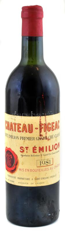 1981 Chateau-Figeac Saint-Emilion Premier Grand Crú, bontatlan palack elegáns Bordeaux-i vörösbor, 0,75l.