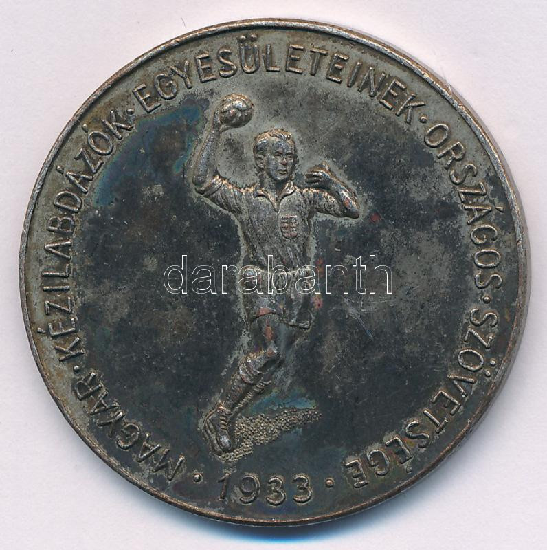 1947. 'Magyar Kézilabdázók Egyesületeinek Országos Szövetsége - 1933 / 1946-47. II.o. férfi I.' ezüstözött bronz díjérem (40mm). Ebben a szezonban a Dreher SK nyerte a II. osztályú, nagypályás kézilabda bajnokságot T:AU,XF patina