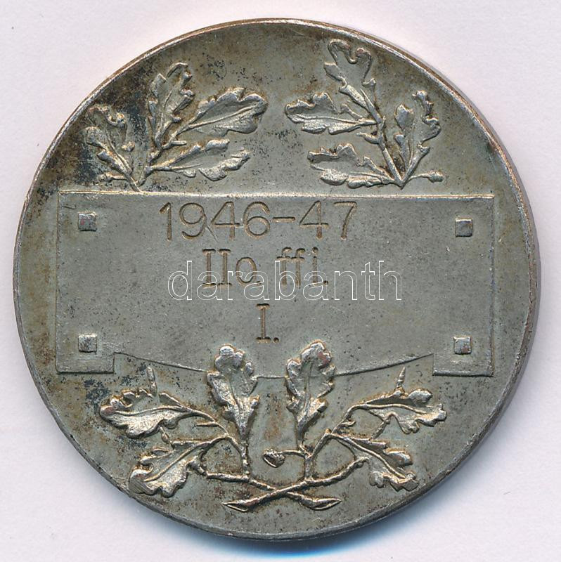 1947. 'Magyar Kézilabdázók Egyesületeinek Országos Szövetsége - 1933 / 1946-47. II.o. férfi I.' ezüstözött bronz díjérem (40mm). Ebben a szezonban a Dreher SK nyerte a II. osztályú, nagypályás kézilabda bajnokságot T:AU,XF patina - Image 2
