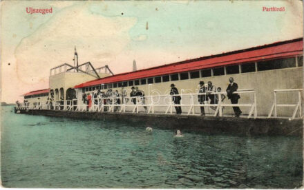 1919 Szeged, Újszeged; Partfürdő, fürdőzők. Farkas Ferenc kiadása (EB)
