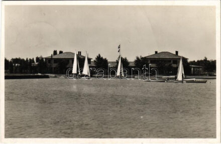 1940 Balatonboglár, Székesfővárosi leventeüdülő és sporttelep (vágott / cut)