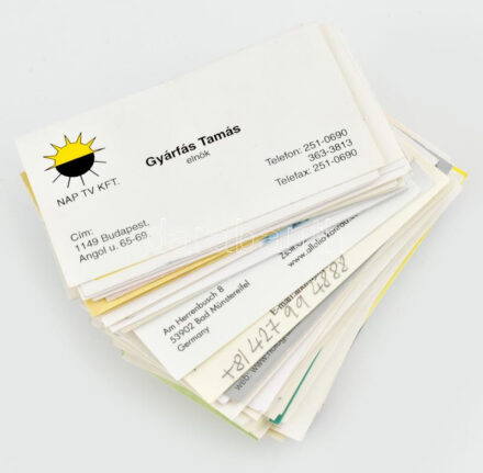 Modern névjegykártya tétel, kb. 100 db, közte vállalkozók, orvosok, Gyárfás Tamás, a Nap TV elnöke, stb.