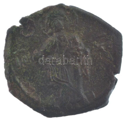 Bizánci Birodalom / Thesszaloniki / Ióannész II Komnénosz (II. János) 1118-1143. AE 1/2 Tetarteron Cu (1,54g) T:XF,VF Byzantine Empire / Thessalonica / John II Komnenos 1118-1143. AE 1/2 Tetarteron Cu 'IC-XC / IW DECPOT'(1,54g) C:XF,VF