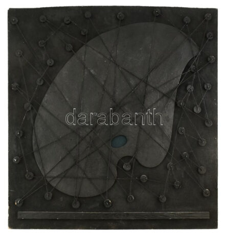 Szeift Béla (1944-2012): Fekete sejt, 1969. Akril, spárga, applikáció faroston, 68x66 cm, Jelezve hátoldalon: Szeift Béla, Fekete sejt 1969, Kiállítva Újpest 1969, Bp Galéria kiállítóháza.