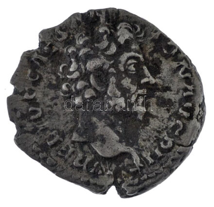 Római Birodalom / Róma / Marcus Aurelius 156-157. Denarius Ag (3,14g) T:XF,VF kitörések, patina Roman Empire / Rome / Marcus Aurelius 156-157. Denarius Ag 'AVRELIVS CAES ANTON AVG PII F / TR POT XI COS II' (3,14g) C:XF,VF cracks, patina