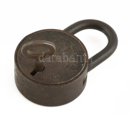 Régi Yale & Towne lakat, kulccsal