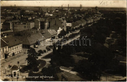 1930 Győr, látkép a Bisinger sétánnyal (EK)