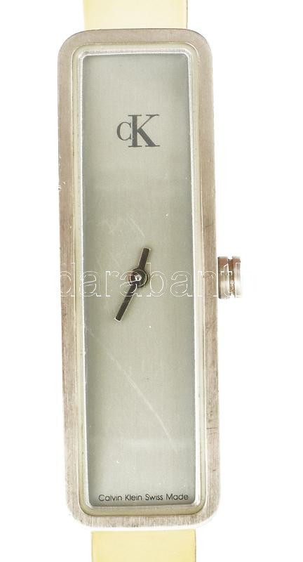 Calvin Klein design női karóra, hosszú szilikon szíjjal, az üvegen apró karcolással, új elemmel, 39x12 mm