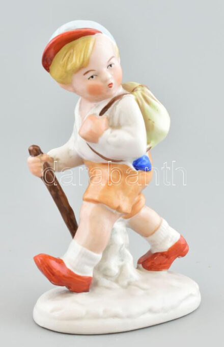 Német turistafiú porcelán figura, jelzés nélkül, kis kopással, m:14,5 cm
