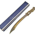Sellő figurás levélbontó tőr, jelzéssel, fém, kopásokkal, dobozában h: 16 cm