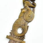 Sellő figurás levélbontó tőr, jelzéssel, fém, kopásokkal, dobozában h: 16 cm - Image 2