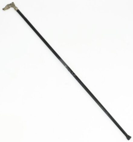 Antik sétabot, lófej alakos ezüst (Ag) fejjel, jelzéssel, kopással, h: 93 cm