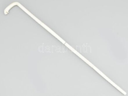 Csont sétabot, faragott oroszlánfejes fogóval, egyik elemen ragasztott töréssel, h: 84 cm / Carved Bone Walking Stick with Lion Head Handle - One Element with a glued crack, Height: 84 cm