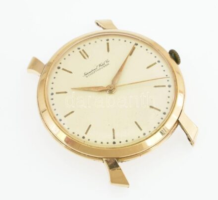 IWC 18K arany kézi felhúzós férfi karóra. Jelzett, hibátlan számlappal, eredeti, jelzett tokkal, jelzett szerkezettel. 35 mm, br 34 g