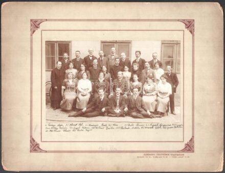 1914 Budapest, a Gárdonyi testvérek felvétele, feliratozva és datálva, vintage fotó, ezüst zselatinos fotópapíron, 12x20 cm, karton (a sarkokon sérült) 25x32,5 cm