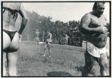 cca 1987 A néhai Képes7 című magazin archívumából 1 db jelzés nélküli vintage fotó (Benkő Imrét szerzőként vélelmezve), ezüst zselatinos fotópapíron, 16,3x23,8 cm