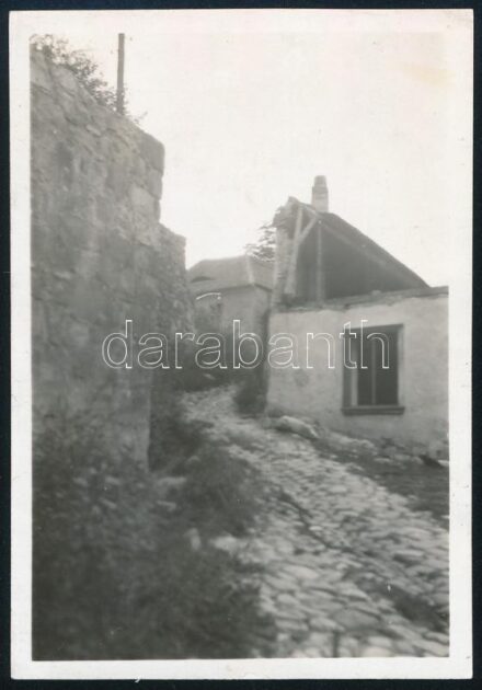 cca 1930 Budapest, tabáni részlet, fotó, 9×6 cm