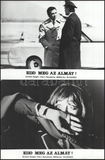 cca 1976 ,,Edd meg az almát" című bolgár film jelenetei és szereplői, 16 db vintage produkciós filmfotó ezüst zselatinos fotópapíron, a használatból eredő (esetleges) kisebb hibákkal, 18x24 cm