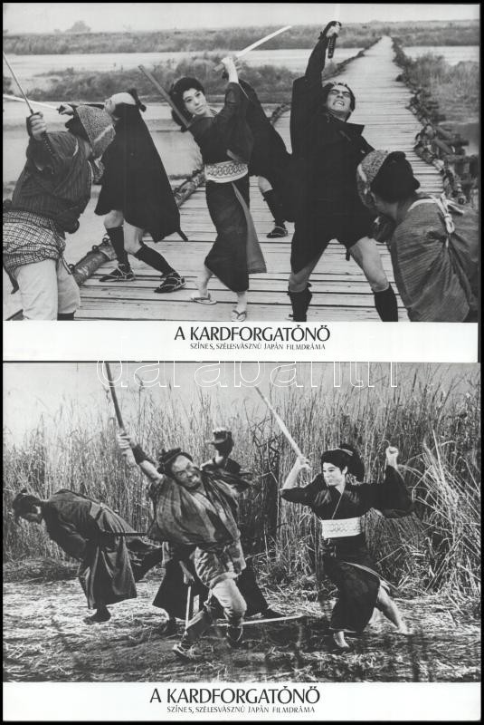 cca 1969 ,,A kardforgatónő" című japán filmdráma, szamurájfilm jelenetei és szereplői, 17 db vintage produkciós filmfotó ezüst zselatinos fotópapíron, a használatból eredő (esetleges) kisebb hibákkal, 18x24 cm - Image 2