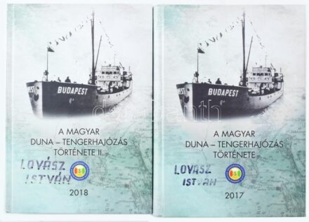 A magyar Duna-tengerhajózás története. I-II. köt. Főszerk.: Hadnagy Gábor. (DEDIKÁLT). Bp., 2017-2018, Magyar Tengerészek Egyesülete. Gazdag fekete-fehér képanyaggal illusztrált. Kiadói kartonált papírkötés. Mindkét kötetben a főszerkesztő, Hadnagy Gábor