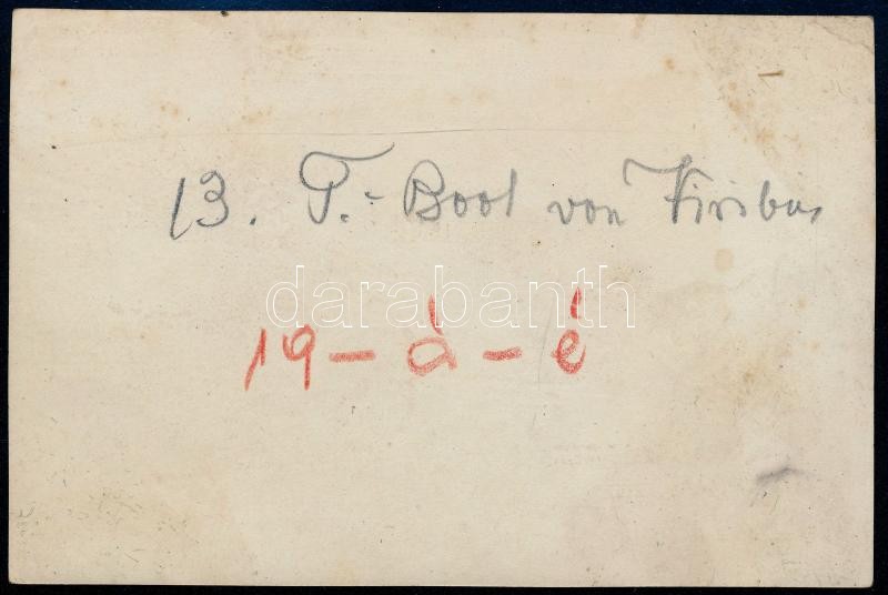 cca 1914-1918 SMS Viribus Unitis, az Osztrák-Magyar Cs. és Kir. Haditengerészet (K. u. k. Kriegsmarine) Tegetthoff-osztályú dreadnought csatahajójának motorcsónakja. Eredeti fotó, a hátoldalon feliratozva, 12x8 cm / cca 1914-1918 A motorboat of SMS Viribu - Image 2