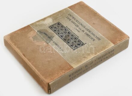 Dreger, Moritz,: Entwicklungsgeschichte der Spitze. Wien, 1910. Anton Schroll. Textband und Tafelband mit 100 Tafeln. - A csipke fejlődéstörténete különös tekintettel a bécsi k.k. Osztrák Művészeti és Ipari Múzeum csipke gyűjteményére..Szöveg és képkötet