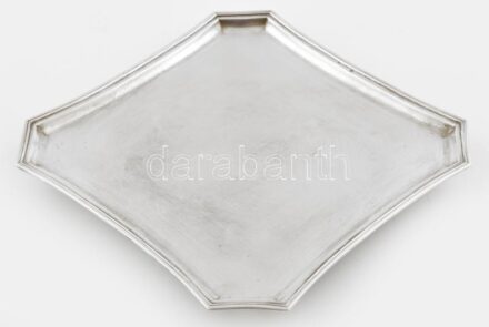 Ezüst (Ag) art deco tálca gömb lábakkal. jelzett, dianás jelzéssel, mesterjegyes 424 g 25x25 cm