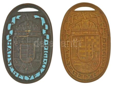 Zutt Richard (1887-1938) 1914. "Hadsegélyező" ovális bronz medál (2xklf), világoskék zománcozással és zománc nélküli (53x33mm) T:AU / Hungary 1914. "Military Aid 1914" commemorative bronz medallion of the Hungarian Military Aid Office (2xdiff), with light