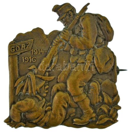 Osztrák-Magyar Monarchia / Gorizia 1916. bronz katonai sapkajelvény az V. isonzói csata emlékére, mikor a Monarchia csapatai visszafoglalták Görz (Gorizia) városát (35x38mm) T:AU / Austro-Hungarian Monarchy / Görz 1916. bronze military cap badge commemora