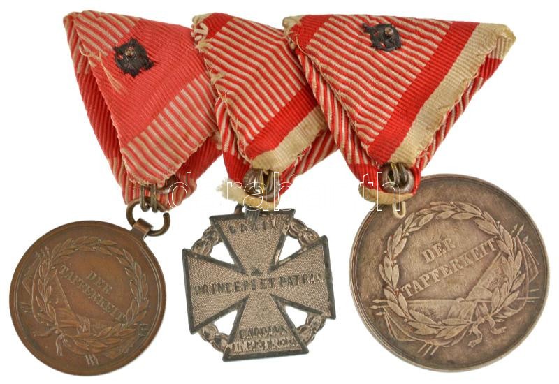 Kecskeméti József őrvezető hagyatékából: 1918. "Ferenc József I. osztályú Ezüst Vitézségi Érem" peremén jelzett Ag kitüntetés függesztőkarika nélkül, mellszalaggal. Szign.: Leisek + 1917. "Károly-csapatkereszt" Zn kitüntetés mellszalagon + 1917. "Ferenc J - Image 2