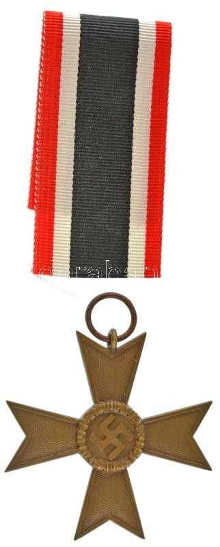 Német Harmadik Birodalom 1939. "Háborús Érdemkereszt II. osztálya kardok nélkül" civileknek, háborús erőfeszítésekért adományozott bronz kitüntetés mellszalagon, gyártói jelzés nélkül T:AU German Third Reich 1939. "War Merit Cross 2nd Class without Swords