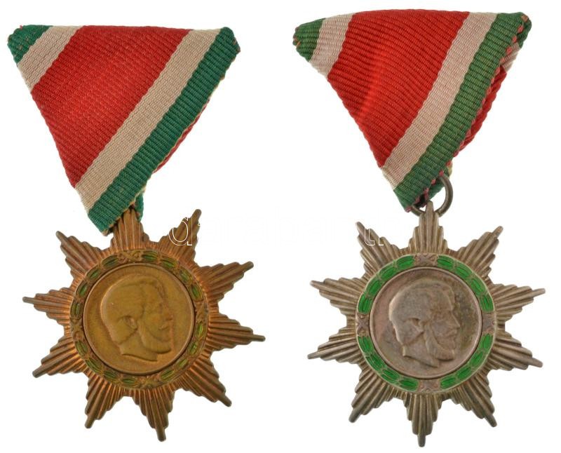 1947. "Magyar Szabadság Érdemrend" ezüst fokozata, részben zománcozott Ag kitüntetés mellszalagon + bronz fokozata részben zománcozott, patinázott bronz kitüntetés mellszalagon T:AU,XF / Hungary 1947. "Order of Merit of Hungarian Freedom, Silver Grade" pa