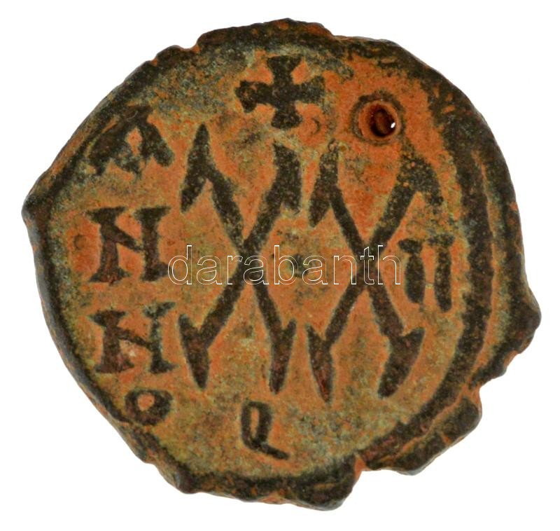 Bizánci Birodalom / Antiochia / II. Tiberius 578-582. 1/2 Follis bronz (6,43g) T:VF Byzantine Empire / Antioch / Tiberius II 578-582. 1/2 Follis bronze "ANNO X dot X cross II Q" (6,43g) C:VF - Image 2